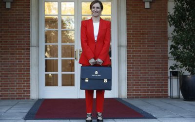 Iustitia Europa y Cofenat se querellan contra la ministra Mónica García