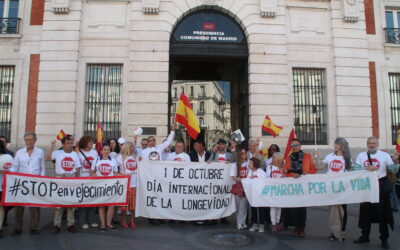 Miles de personas piden a Comunidad y Ayuntamiento de Madrid que la capital sea declarada ‘Zona Azul’